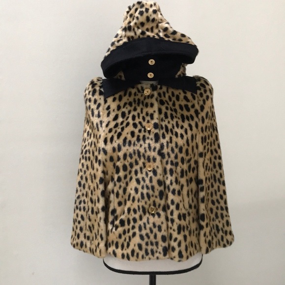 Juicy Couture Jackets & Blazers - 🐆Juicy Courture Faux Fur Cape - Removable Hat🐆